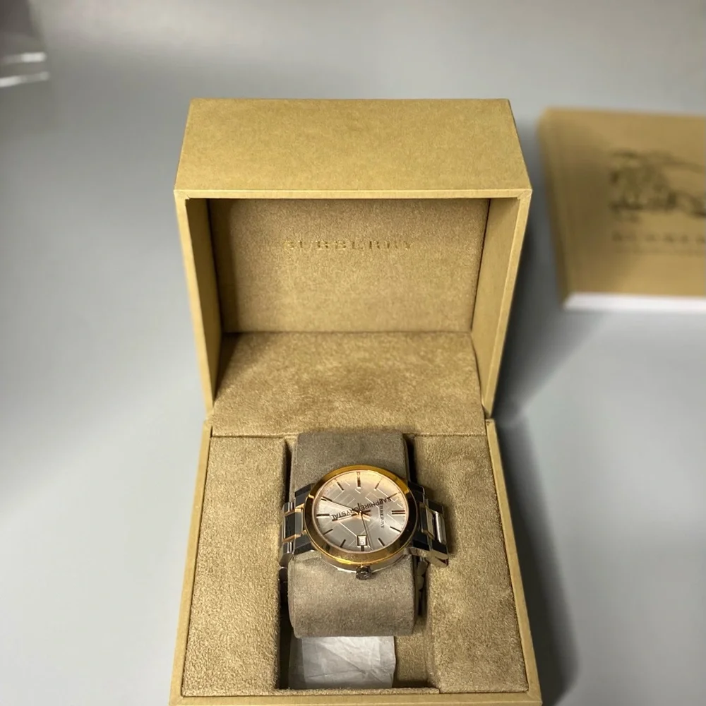 Burberry luxurious elegant